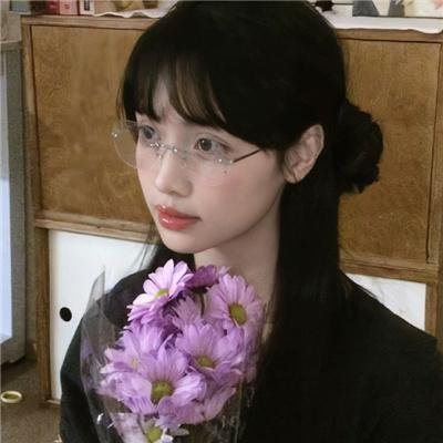秋月春花未了情